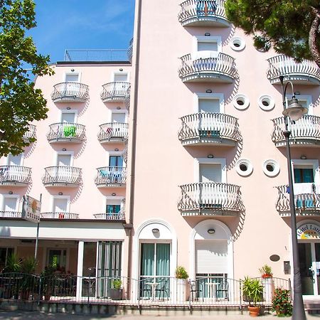 Hotel Laura チェゼナーティコ エクステリア 写真